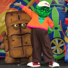 Puppenbau für bekannte Charaktere aus Film und Fernsehen.